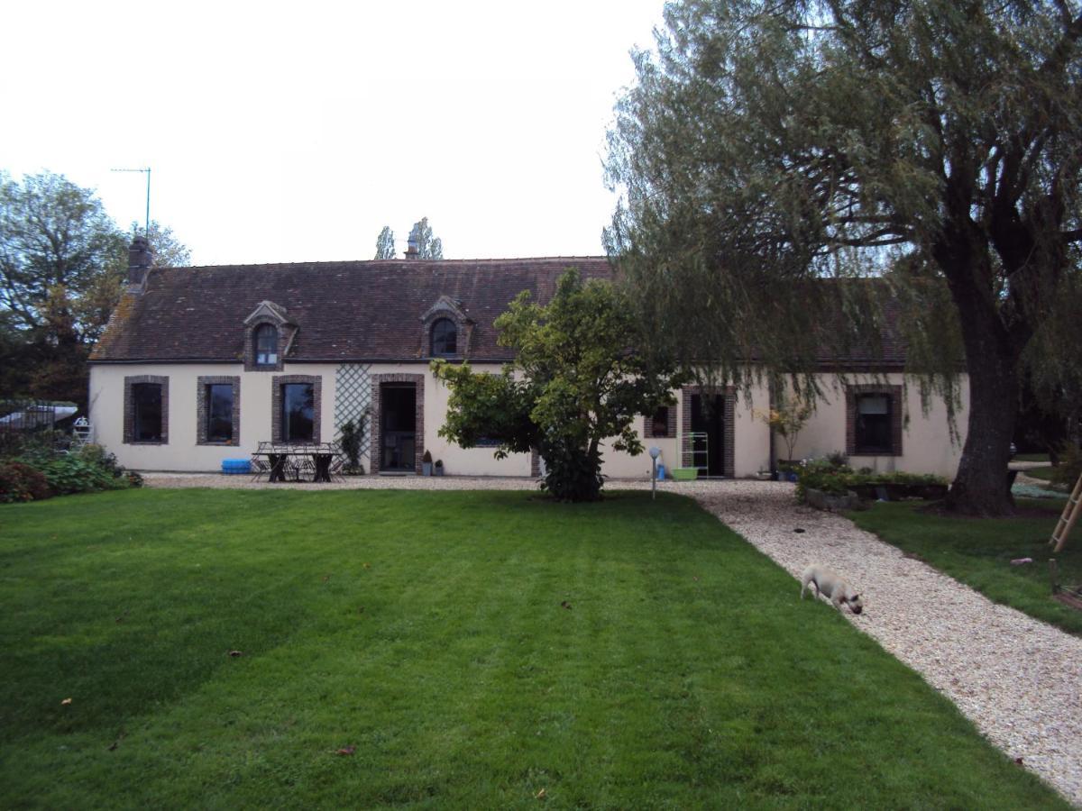 Bed and Breakfast La Pastorale La Puisaye Zewnętrze zdjęcie